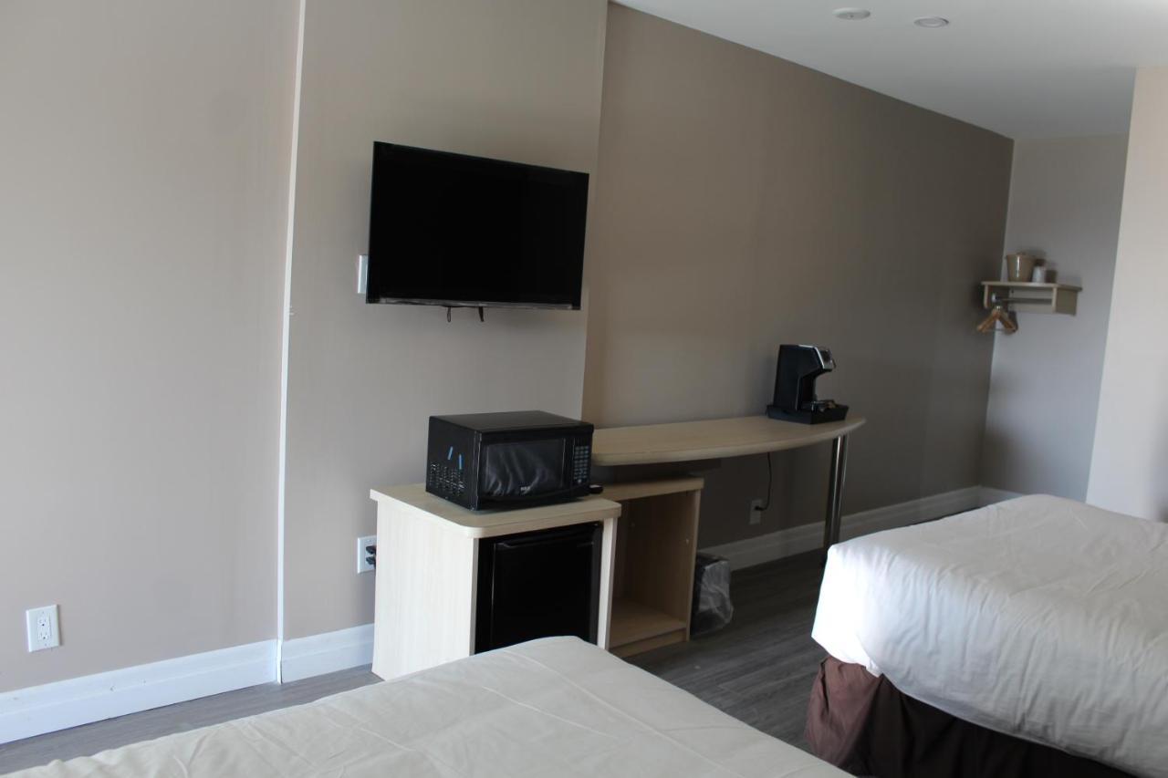 Super 8 By Wyndham Niagara Falls On Exterior foto